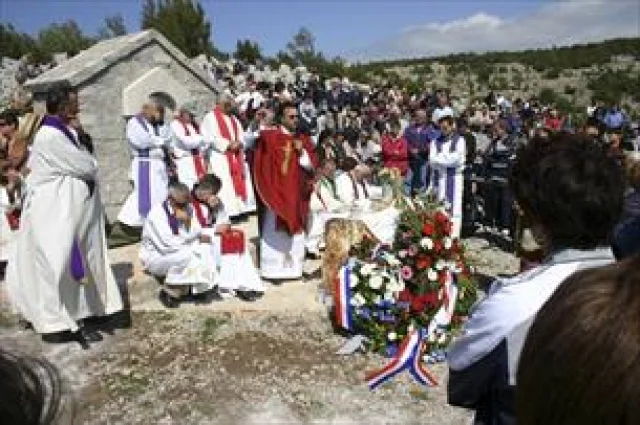 Husina jama - Misa zadušnica