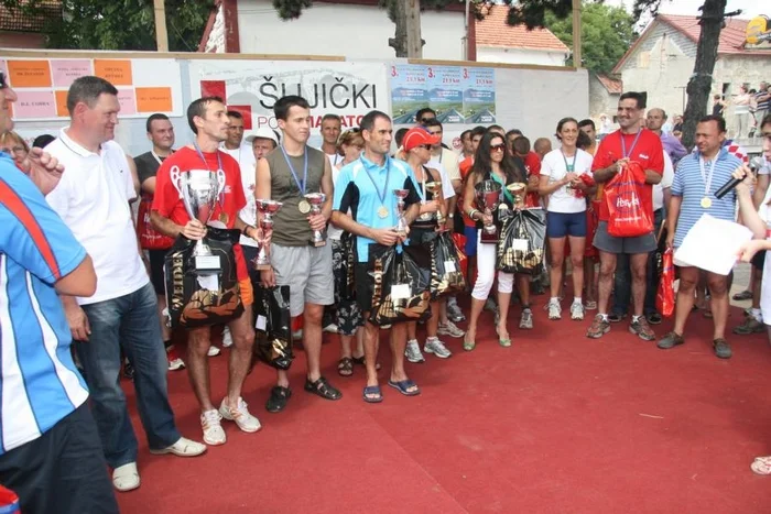 ODRŽAN 3. ŠUJIčKI POLUMARATON